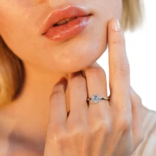 Anel LECARRÉ Topázio e Diamantes Ouro 18k GA121OB